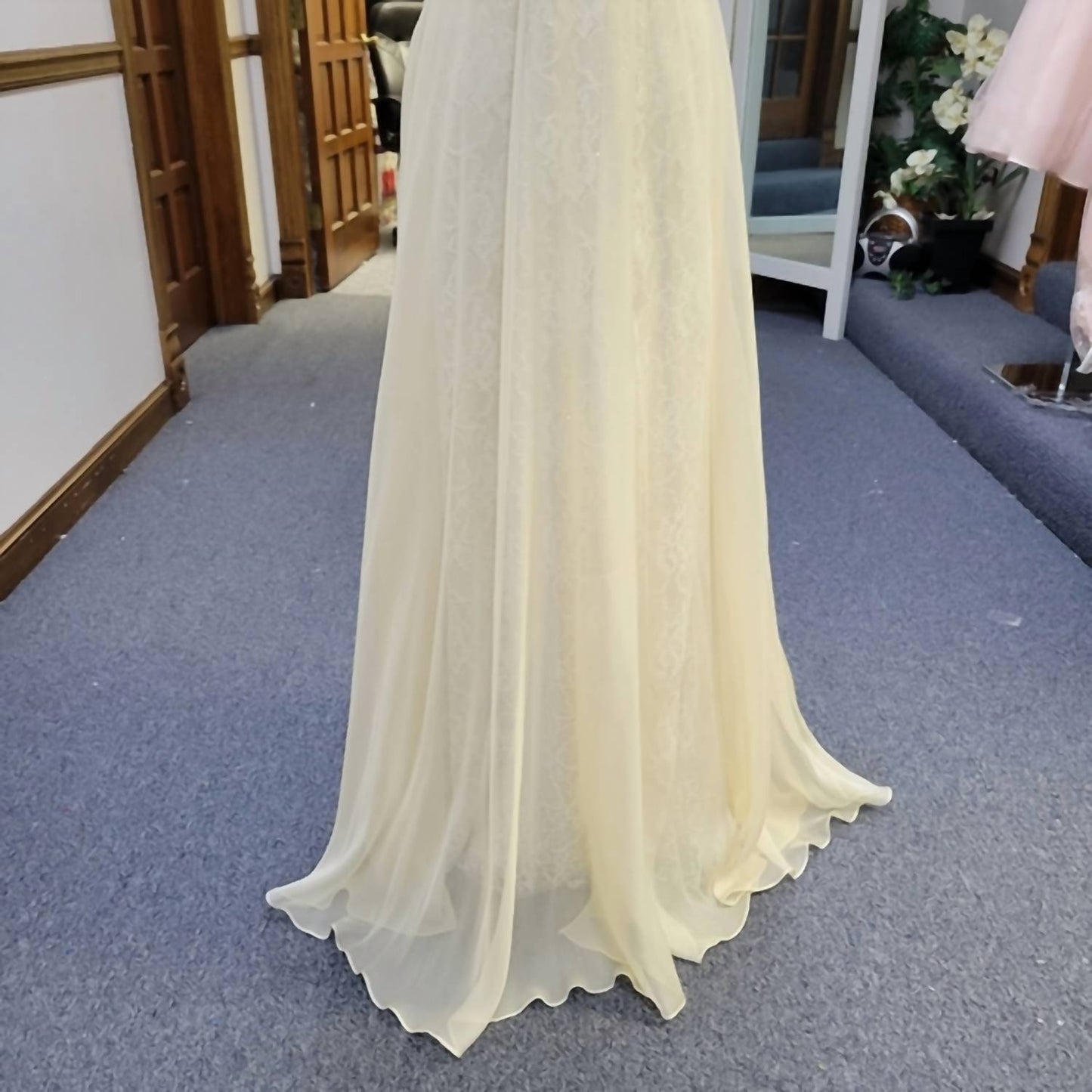 Women's Strapless Flowy Dress