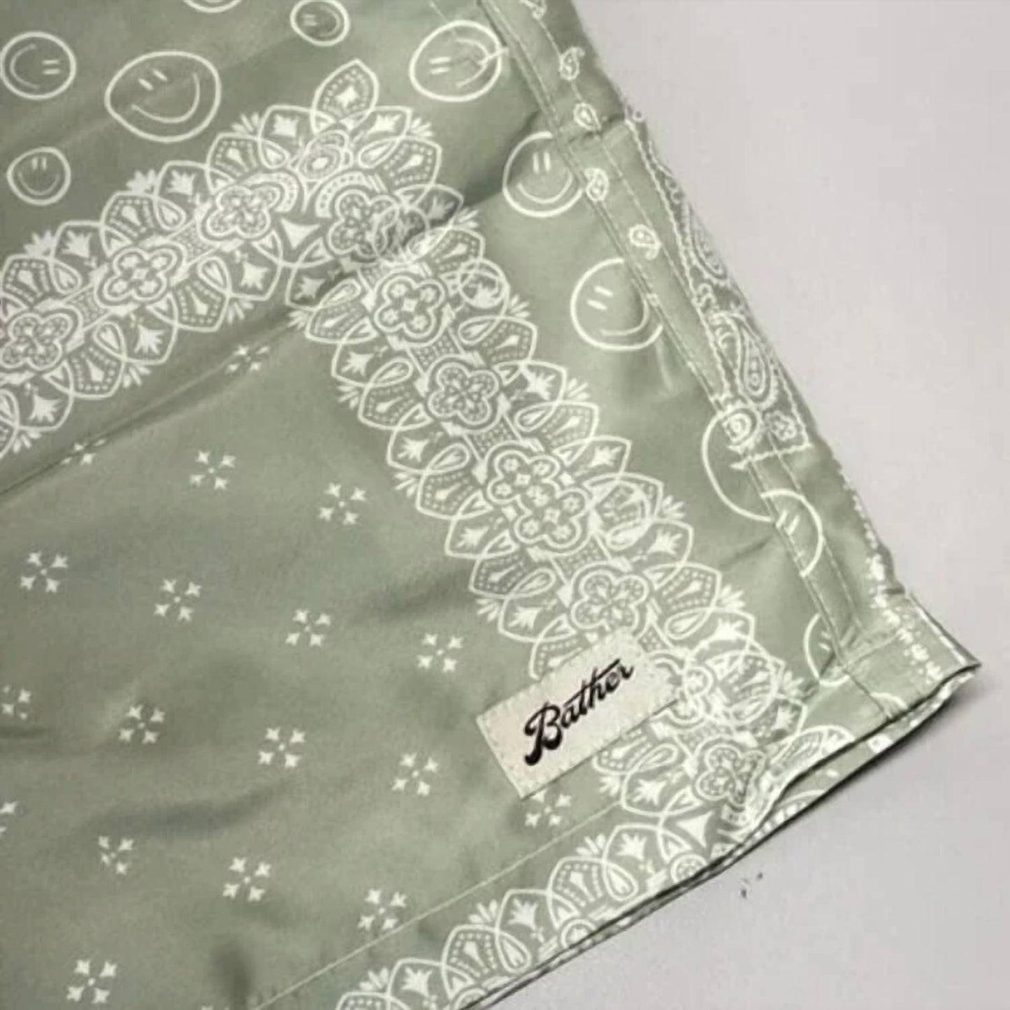 Men's Paisley Lined Swim Trunks