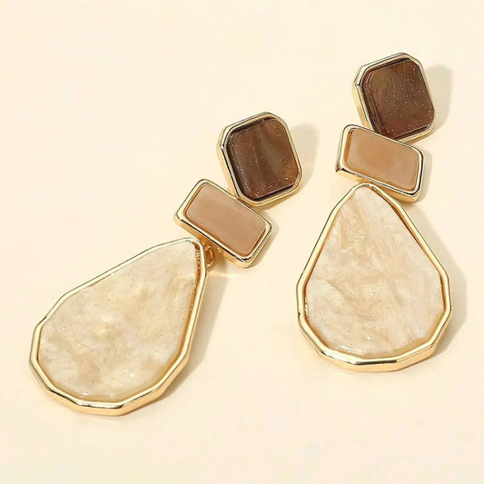 Women's Noelle Geometric Resin Plate Drop Earrings