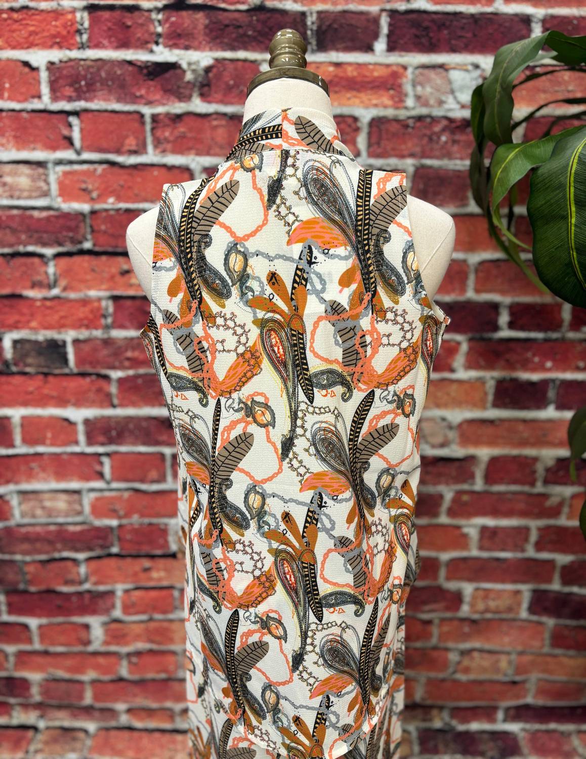 Damen-Neckholder-Bluse mit Sunset-Paisley-Muster