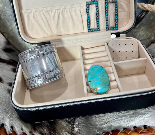 Women's Iris Jewelry Holder