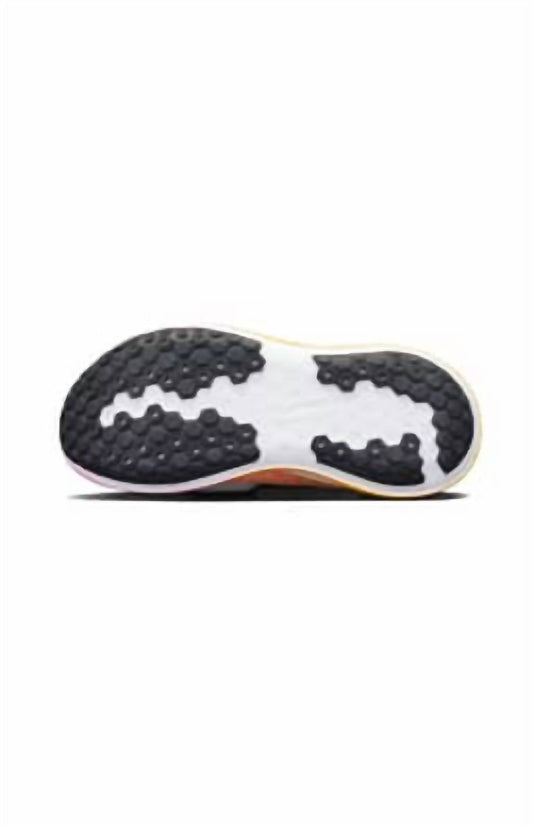 Women's Pacer Shoe