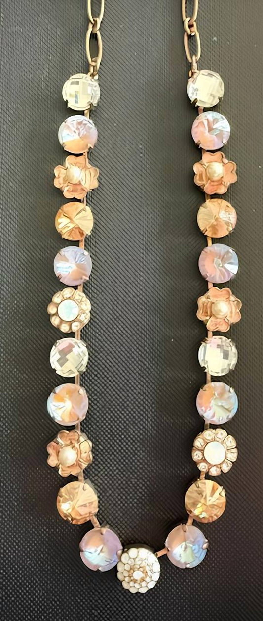 Women's Butter Pecan Necklace