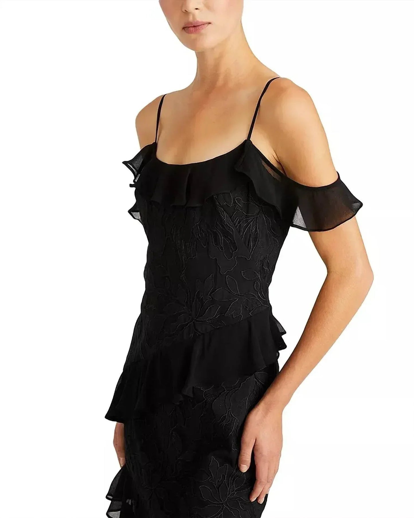 Siennaruffle Carmen-Ausschnitt Spitzenkleid