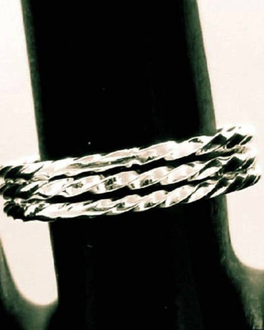 Women's Roma Twist Stackable Ring Set