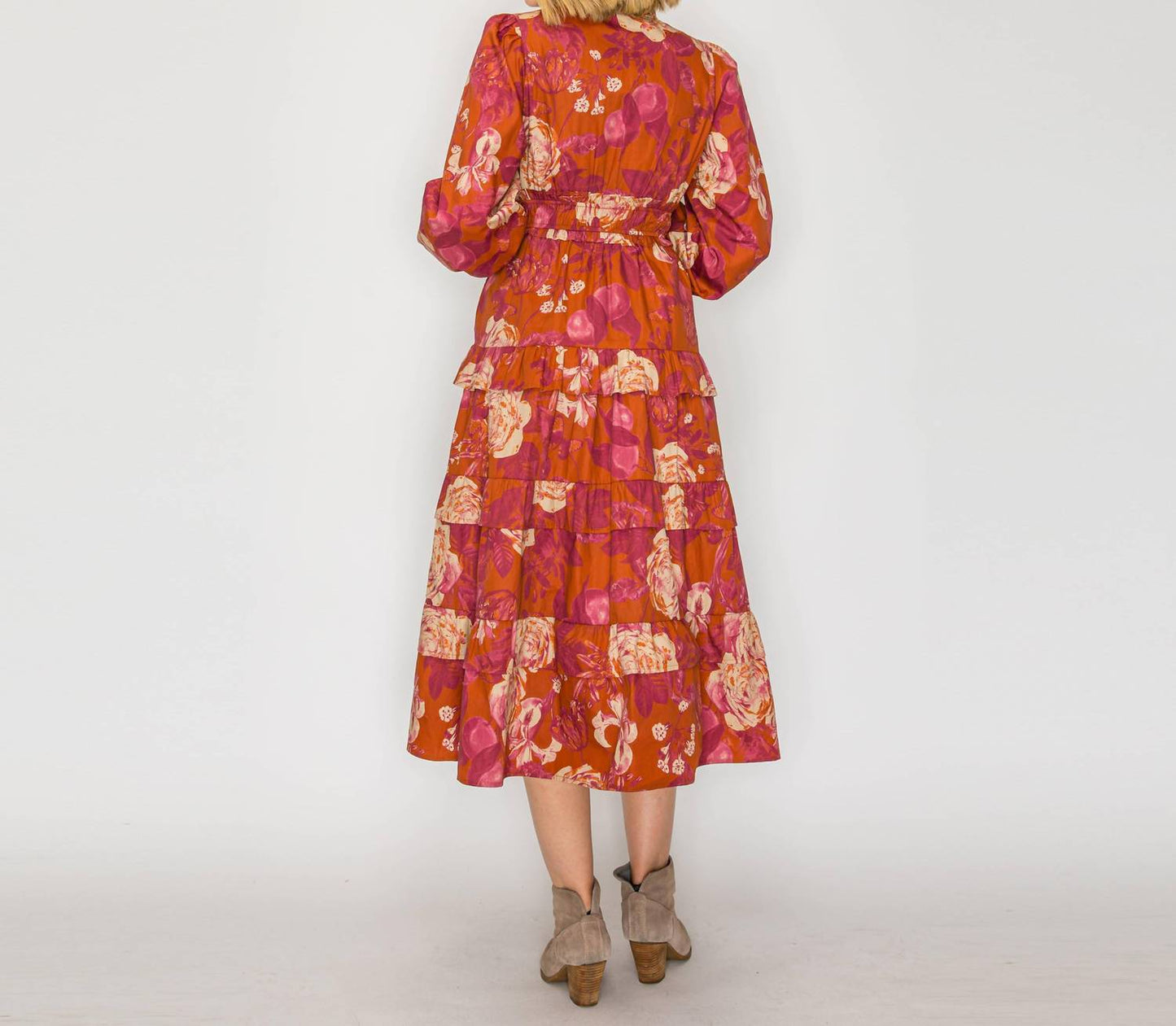 Rustikales Midikleid mit Rosenprint