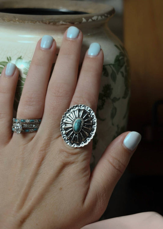 Women's Oval Concho Ring