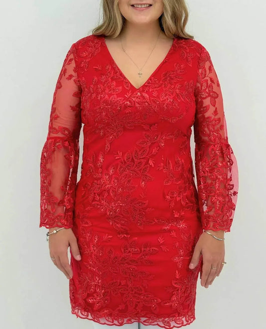 Kurzes Spitzen-Abendkleid mit V-Ausschnitt