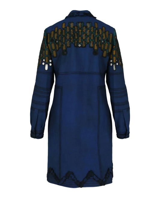 Damenkleid mit Kragen und Muster