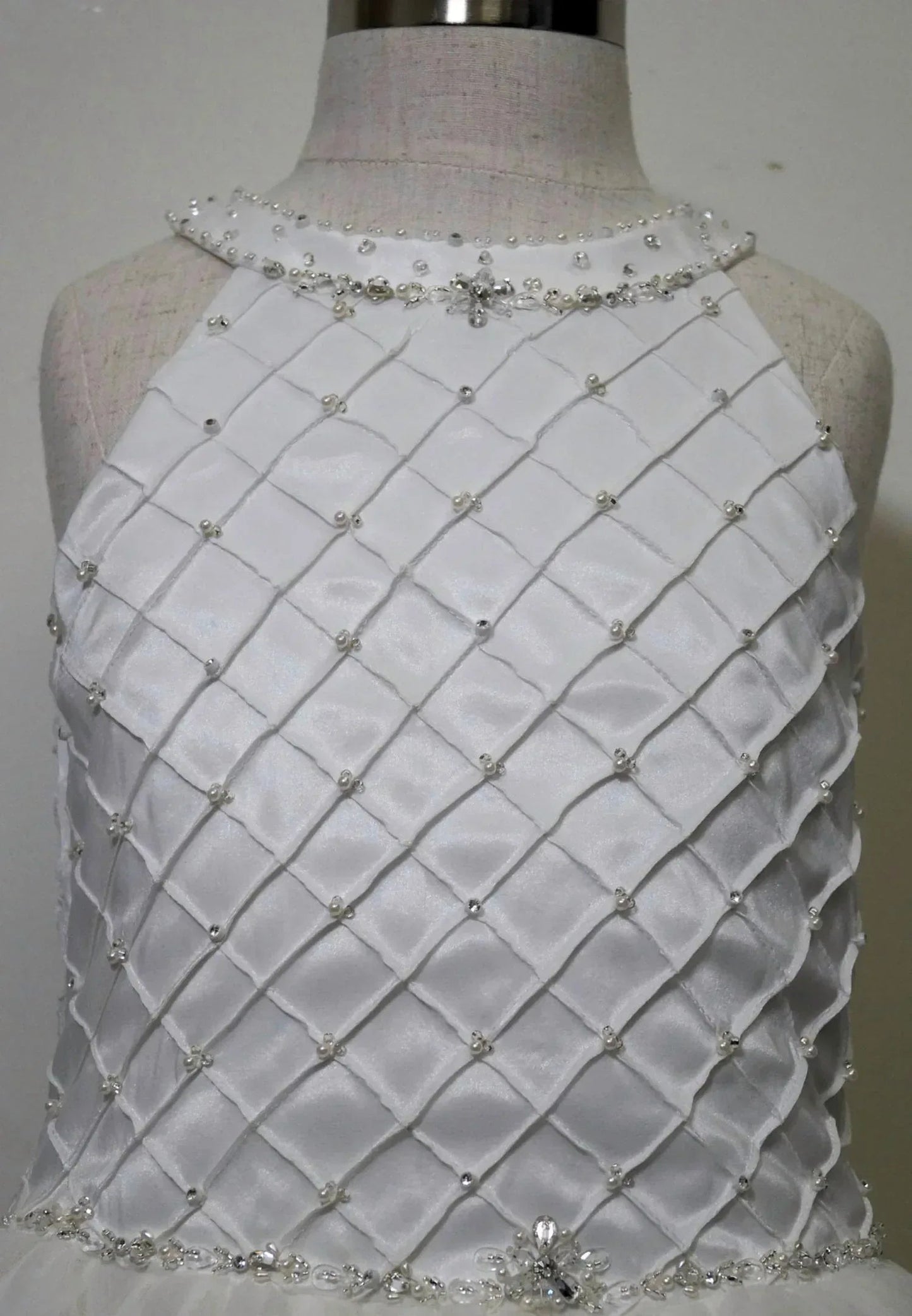 Mädchen-Tüllkleid mit Perlenstickerei