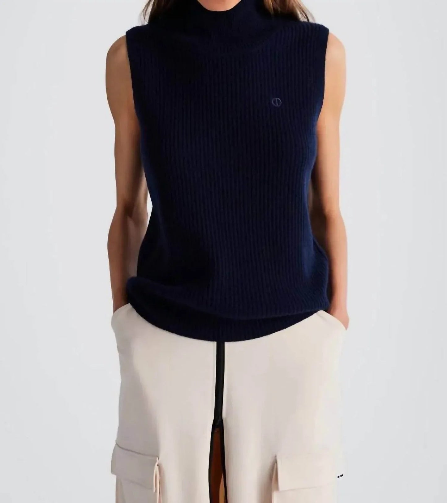 Nola Cashmere Sleeveless Turtleneck