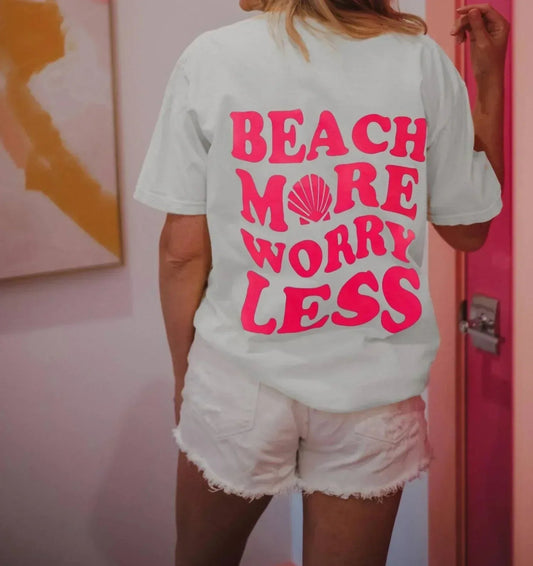 Damen T-Shirt mit Oversize-Grafikdruck: „Women's Beach More Worry Less“