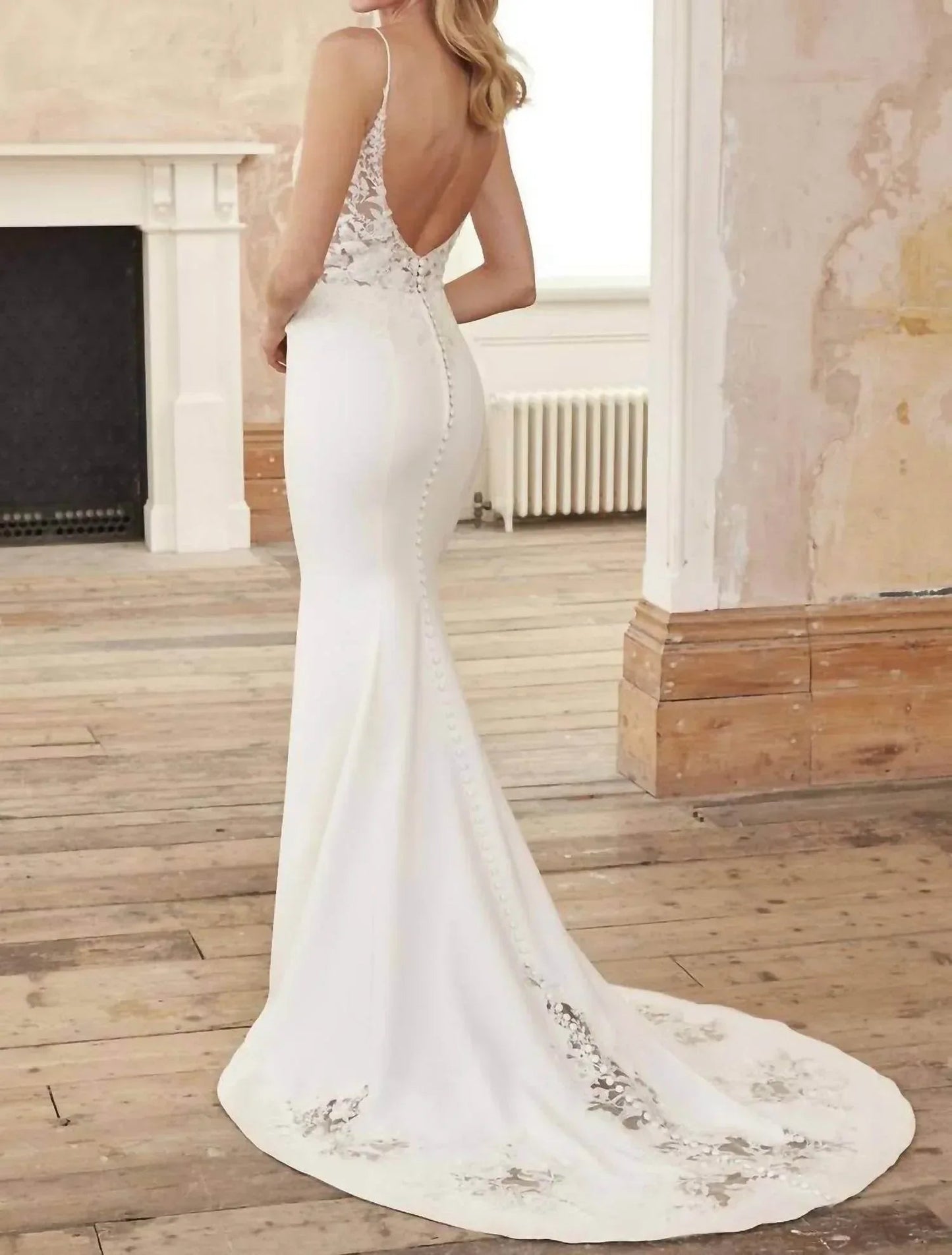 Sleeveless Wedding Gown