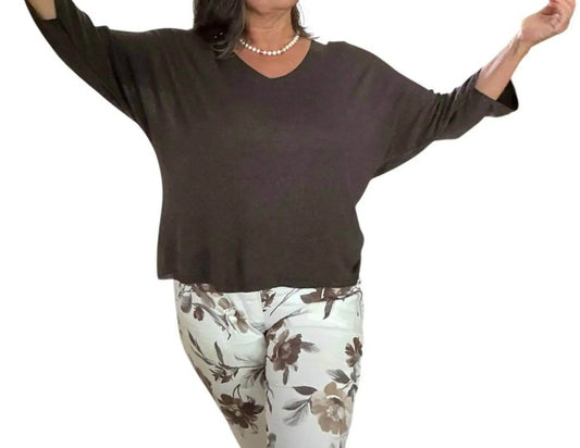 Women's Fine Knit Bat Sleeve Sweater