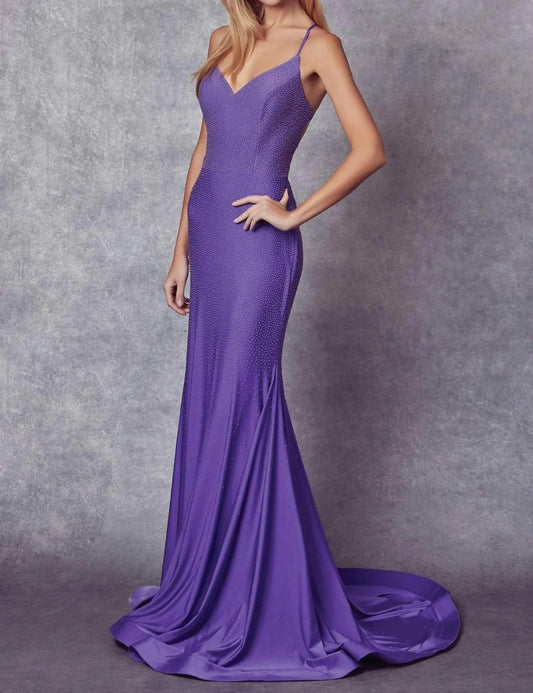 Langes Meerjungfrau-Abendkleid mit Steinakzenten – Übergröße