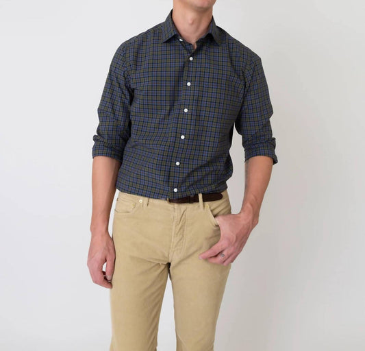 Spread Collar Sport Shirt