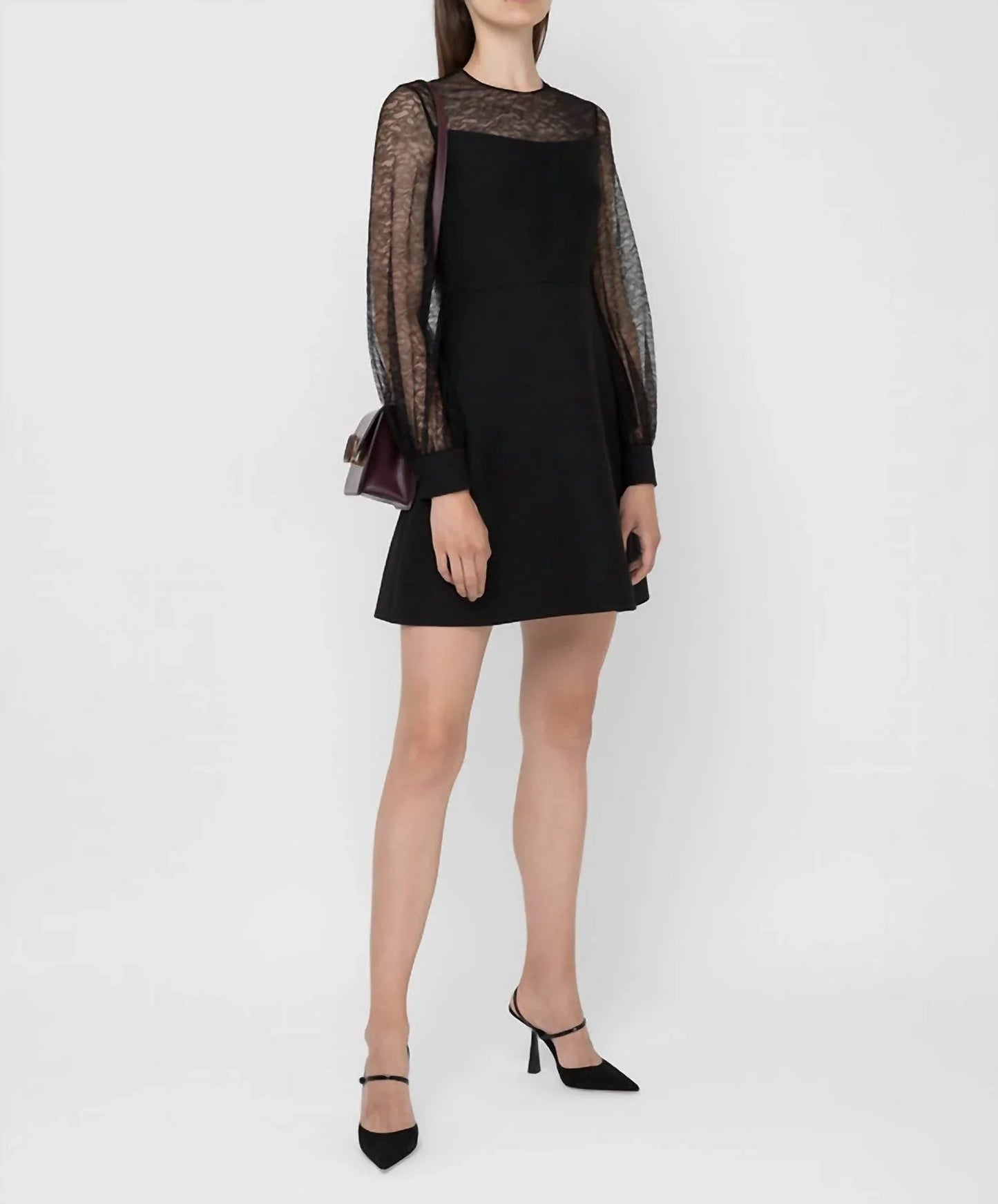 Kleid mit Spitzeinsatz