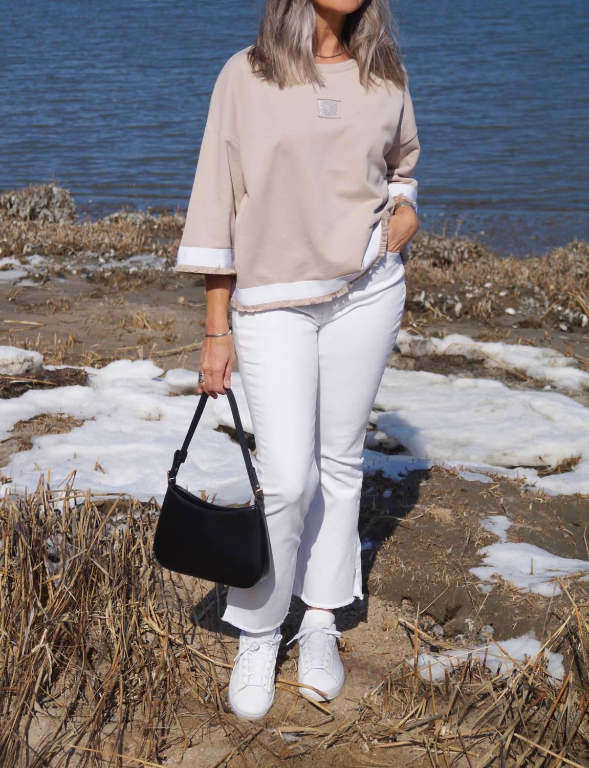 Short Sleeve Top With Trim