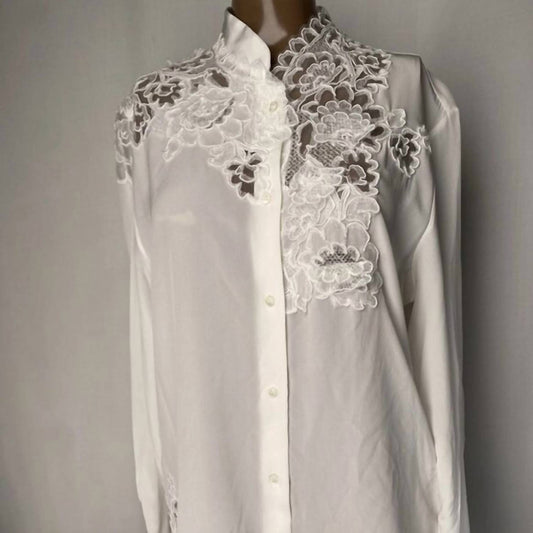 Women’s Lace-appliqué Button-up Top