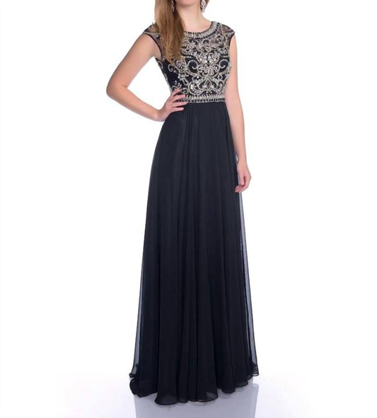 Envious Couture Sleeveless Maxi Dress