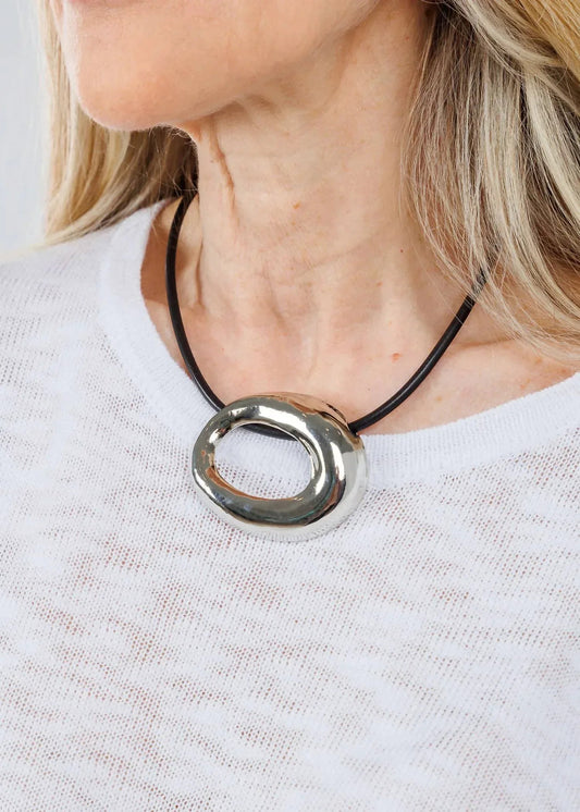 Women's Open Pendant Necklace