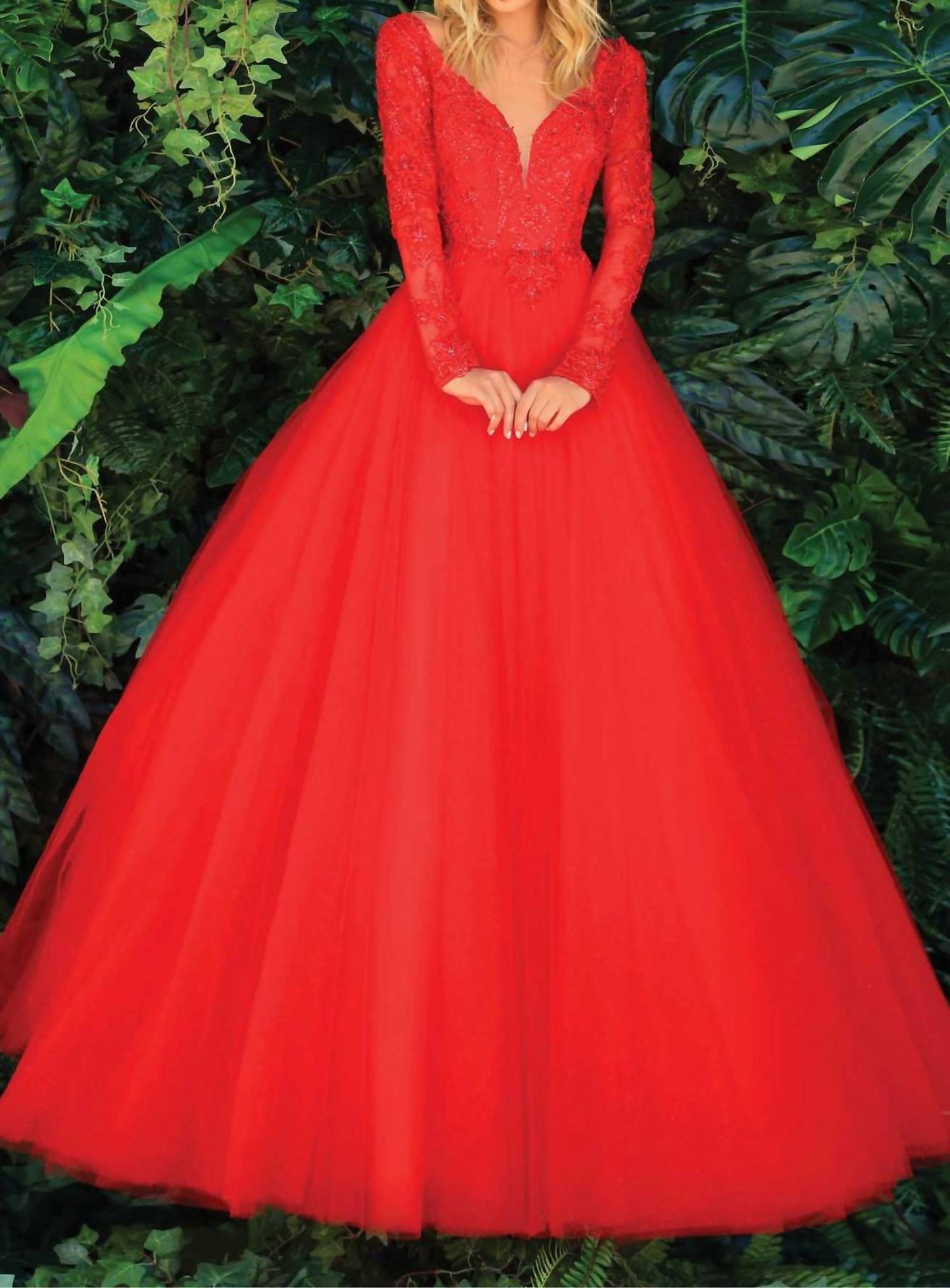 Langärmliges Maxi-Kleid mit V-Ausschnitt