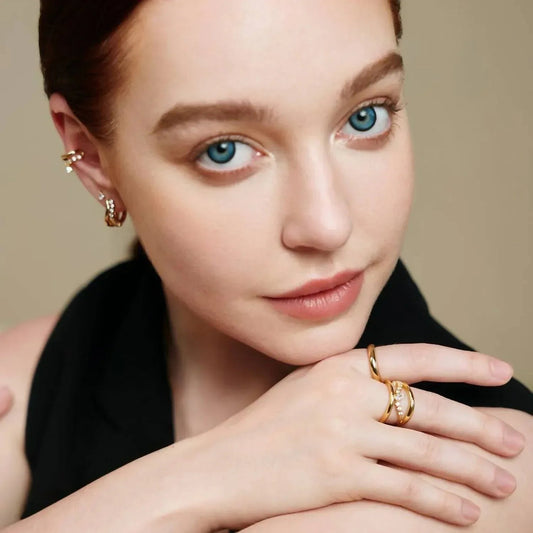 Women's Sparkle Teardrop Ring