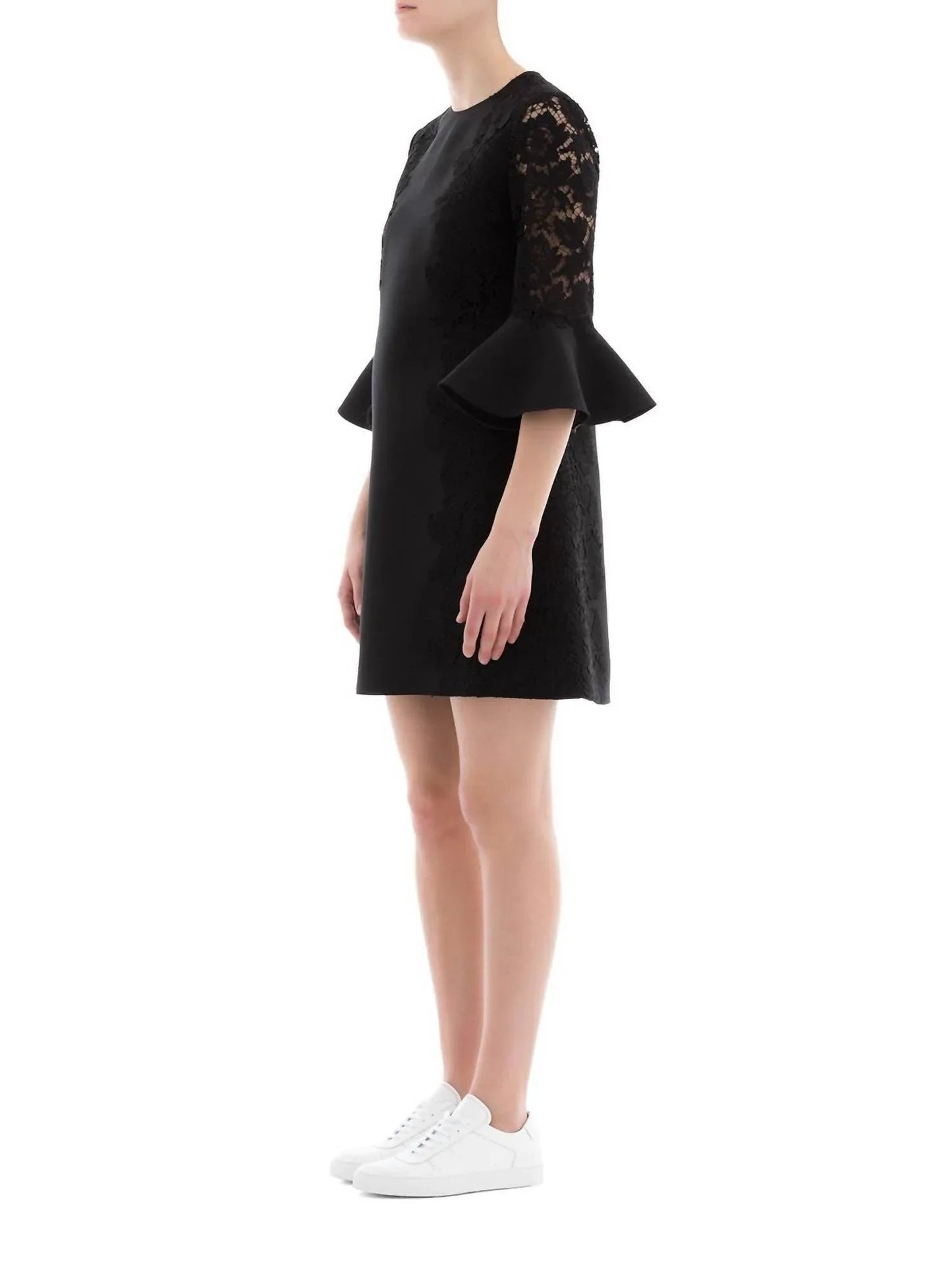 Spitzenkleid mit Rundhalsausschnitt