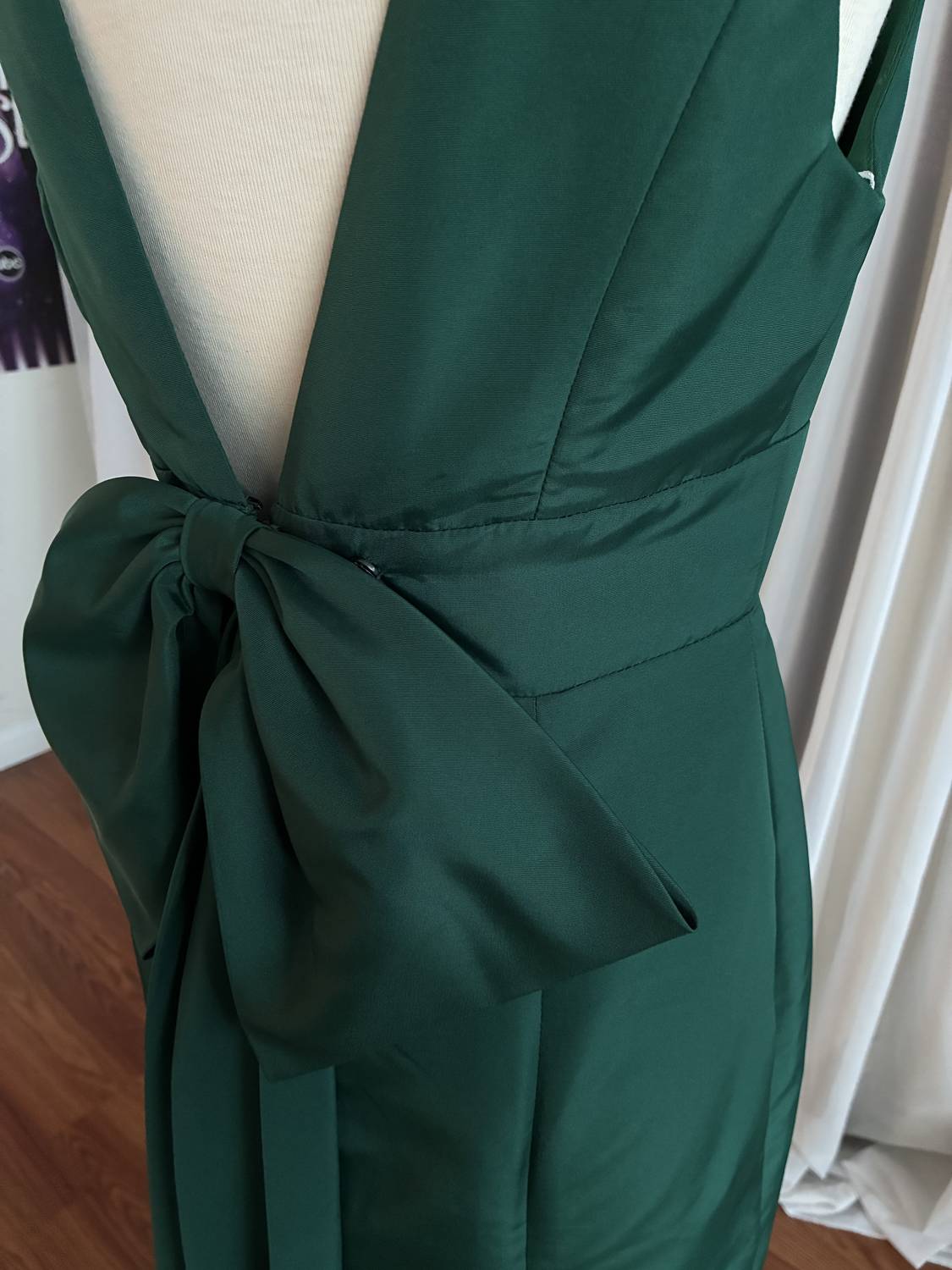 Damen-Crêpe-Kleid, knöchellang, ärmellos