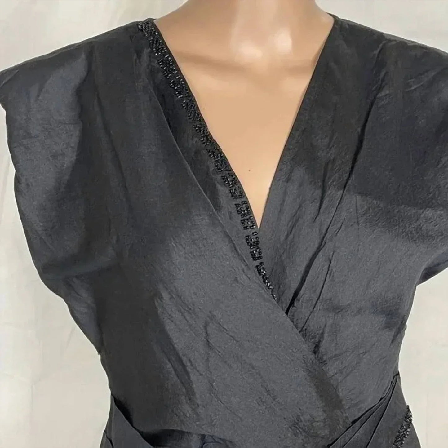 Damen Midi-Kleid mit Stein-Stickerei