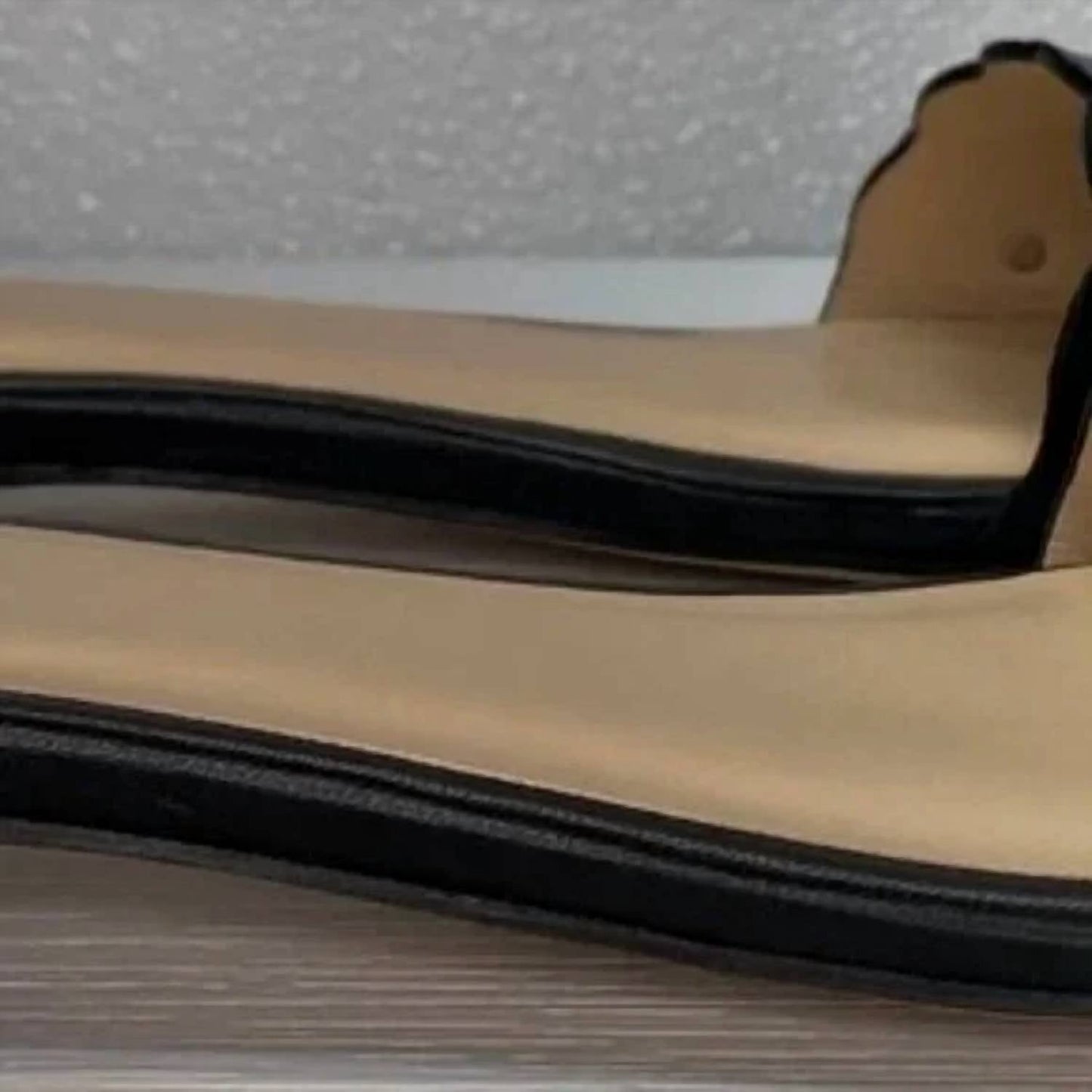 Damen Brooke Leder-Sandalen zum Hineinschlüpfen mit Nieten