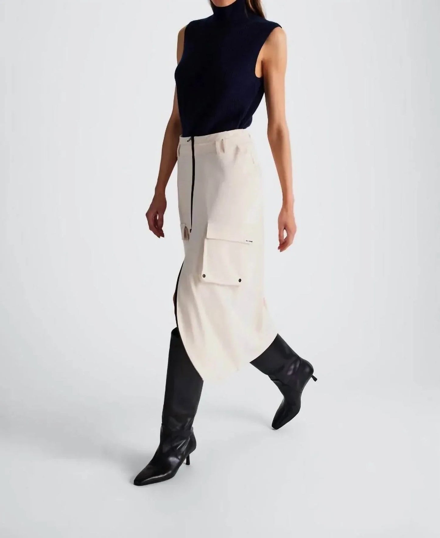 Nola Cashmere Sleeveless Turtleneck