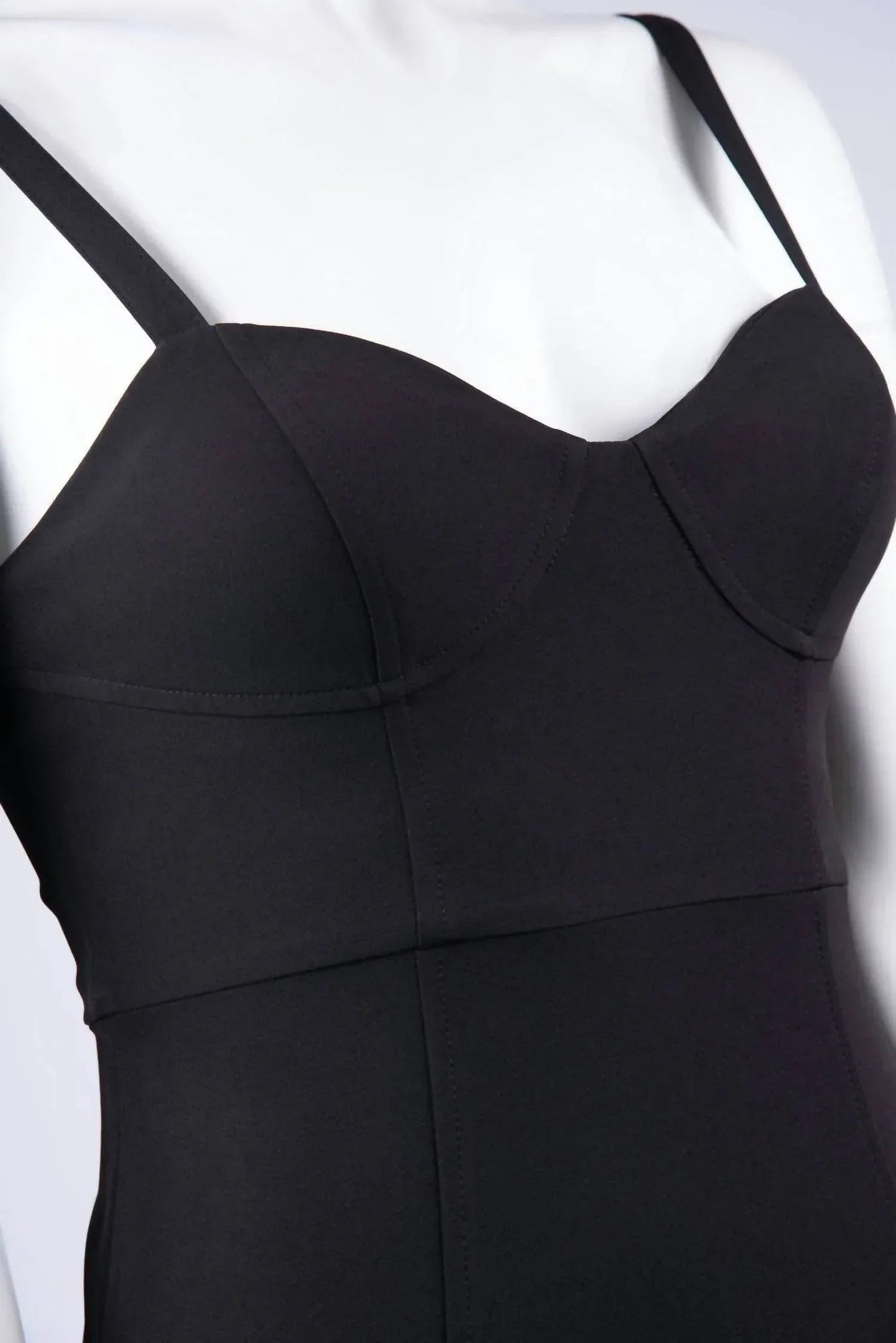 Damen-Minikleid mit Ziernähten