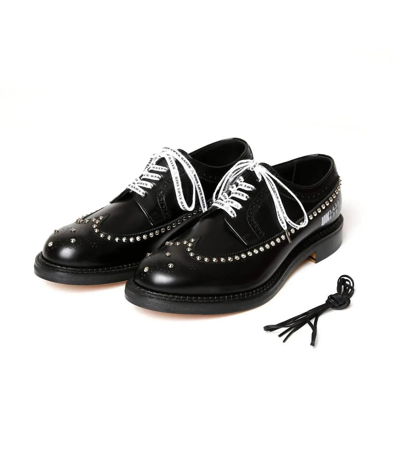 Men's Studded Wingtip Lace Up Shoes