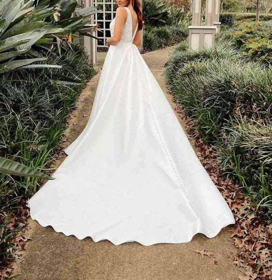 Elegant A-line Wedding Dress