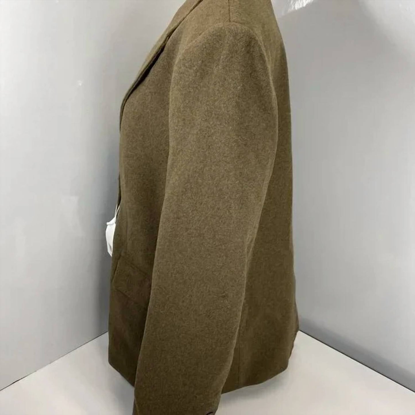 Damenblazer mit Reverskragen und 2 Knöpfen