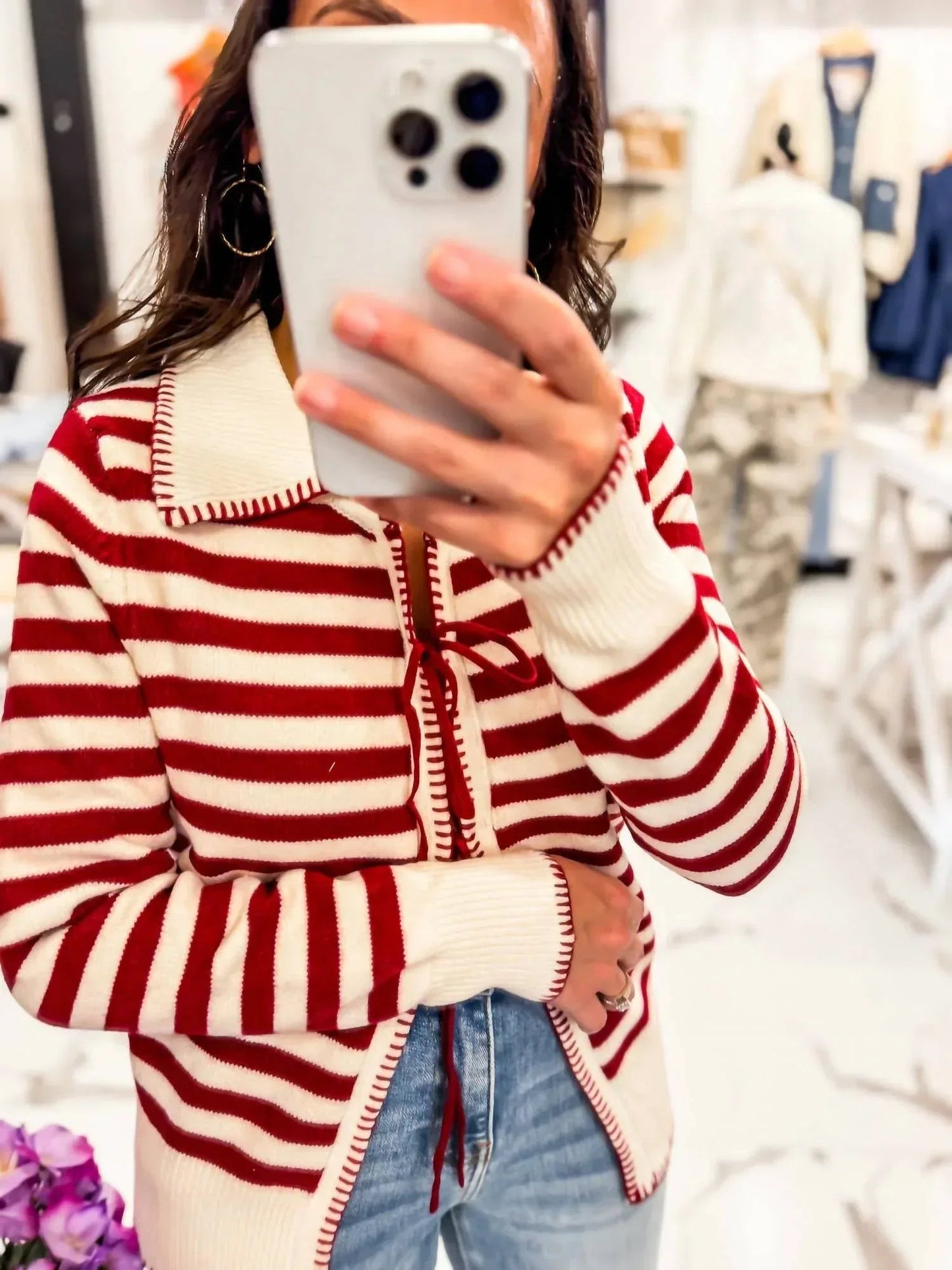 Gestreifte Strickjacke für Damen