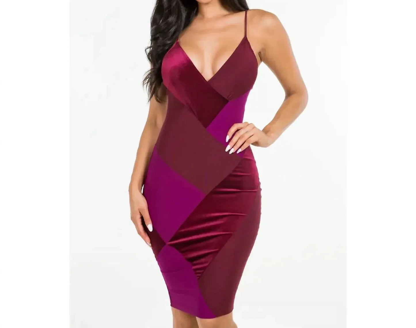Zendaya Samtkleid im Color-Blocking-Design, elegant, Midi