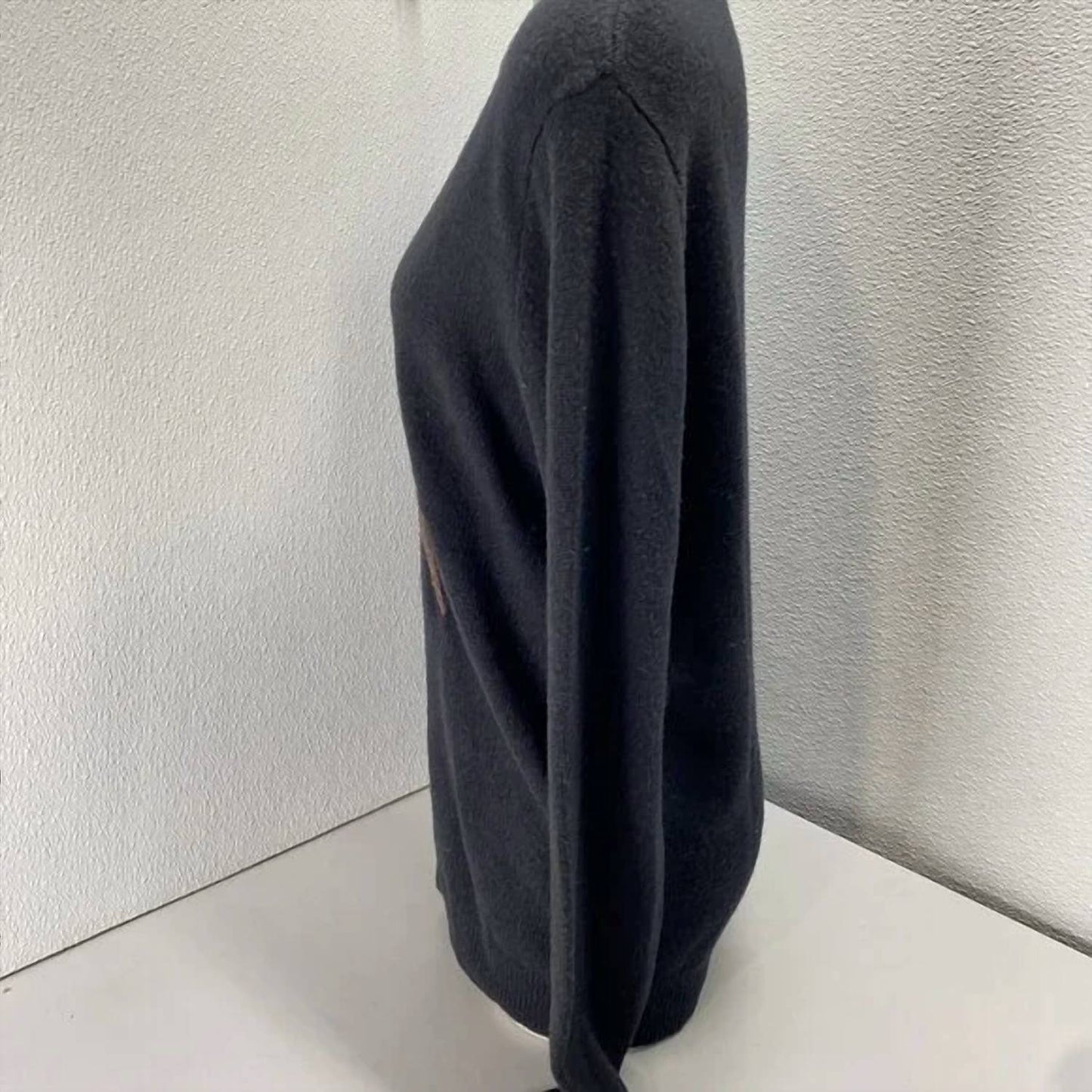 Women's Horse Outline Wool Cashmere Sweater