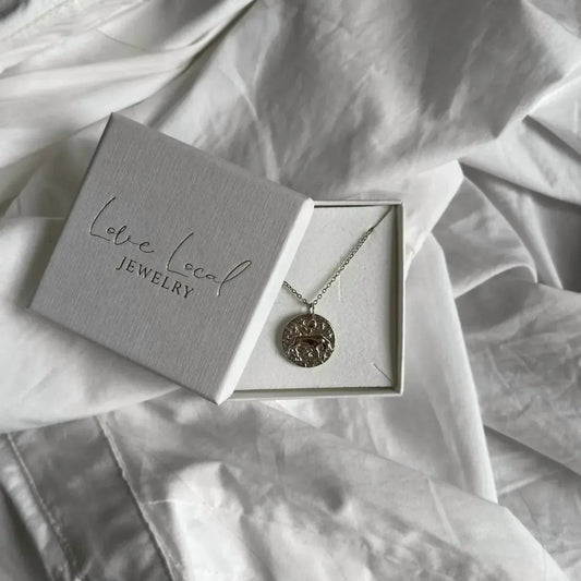 Women's Taurus Stier Zodiac Sign Necklace