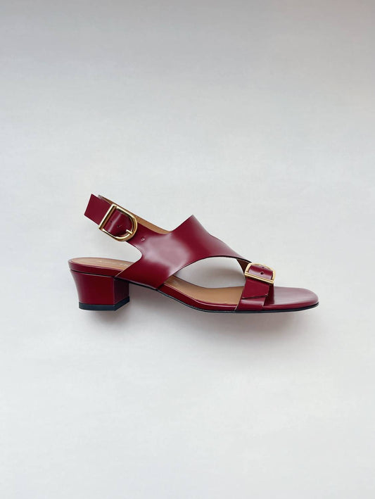 Women's Kabuki Sandal