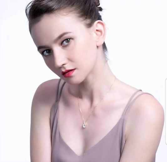 Women's Round Moissanite With Square Halo Necklace