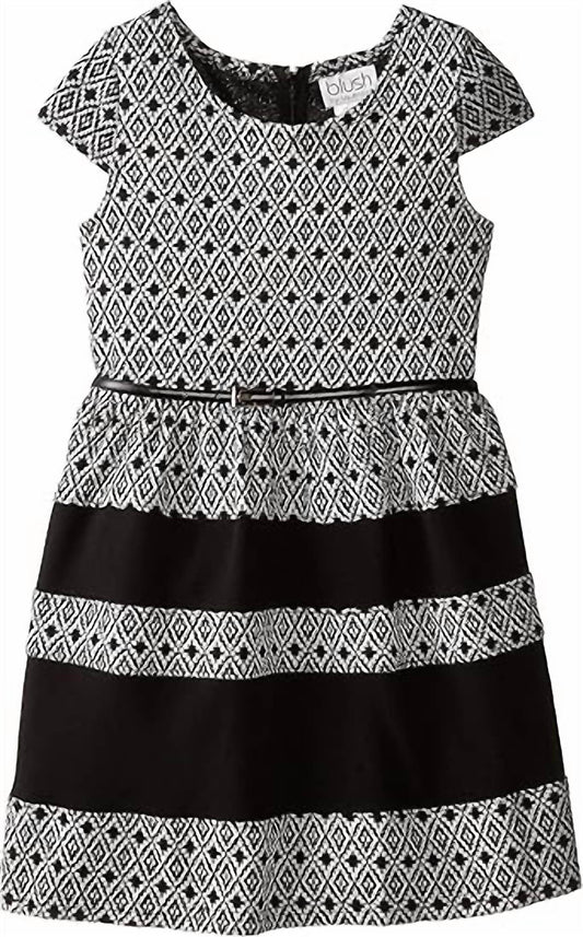 Girl's Cap Sleeves Dress