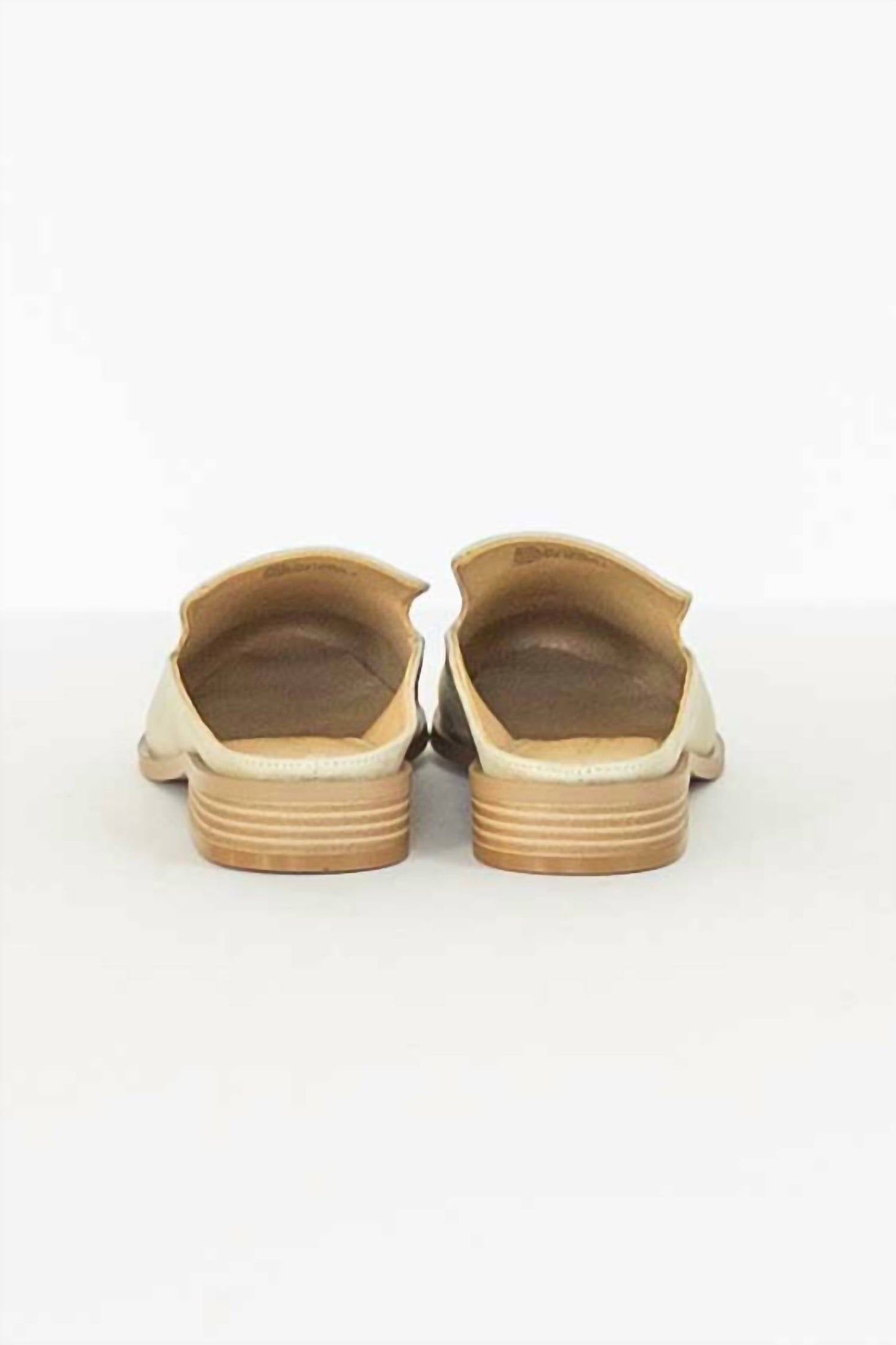 Women's Avery Mules