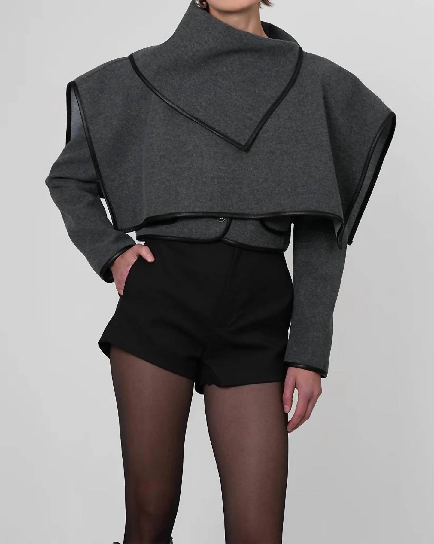 Cape-Jacke Lea