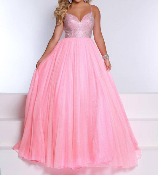 Abendkleid in A-Linie mit V-Ausschnitt