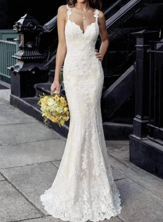 Daria Beaded Lace Dress