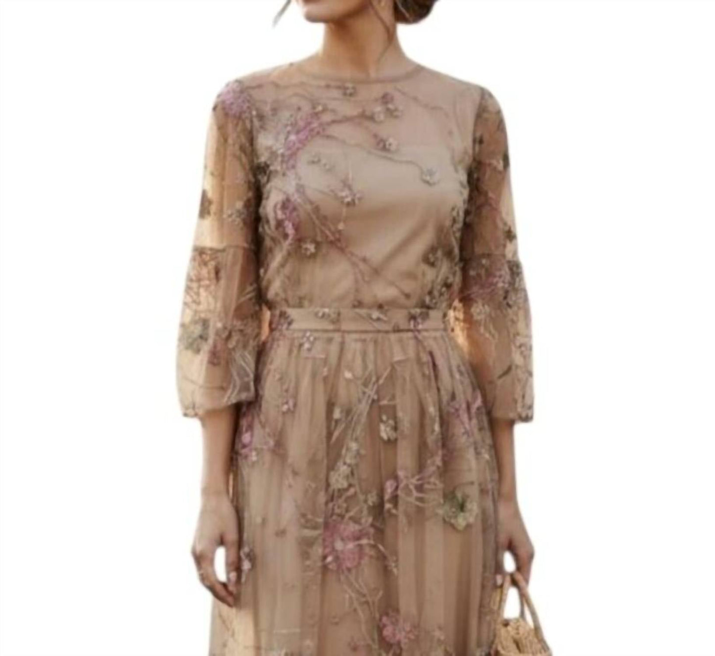 Besticktes Midi-Kleid mit Prairie-Ärmeln und transparentem Design