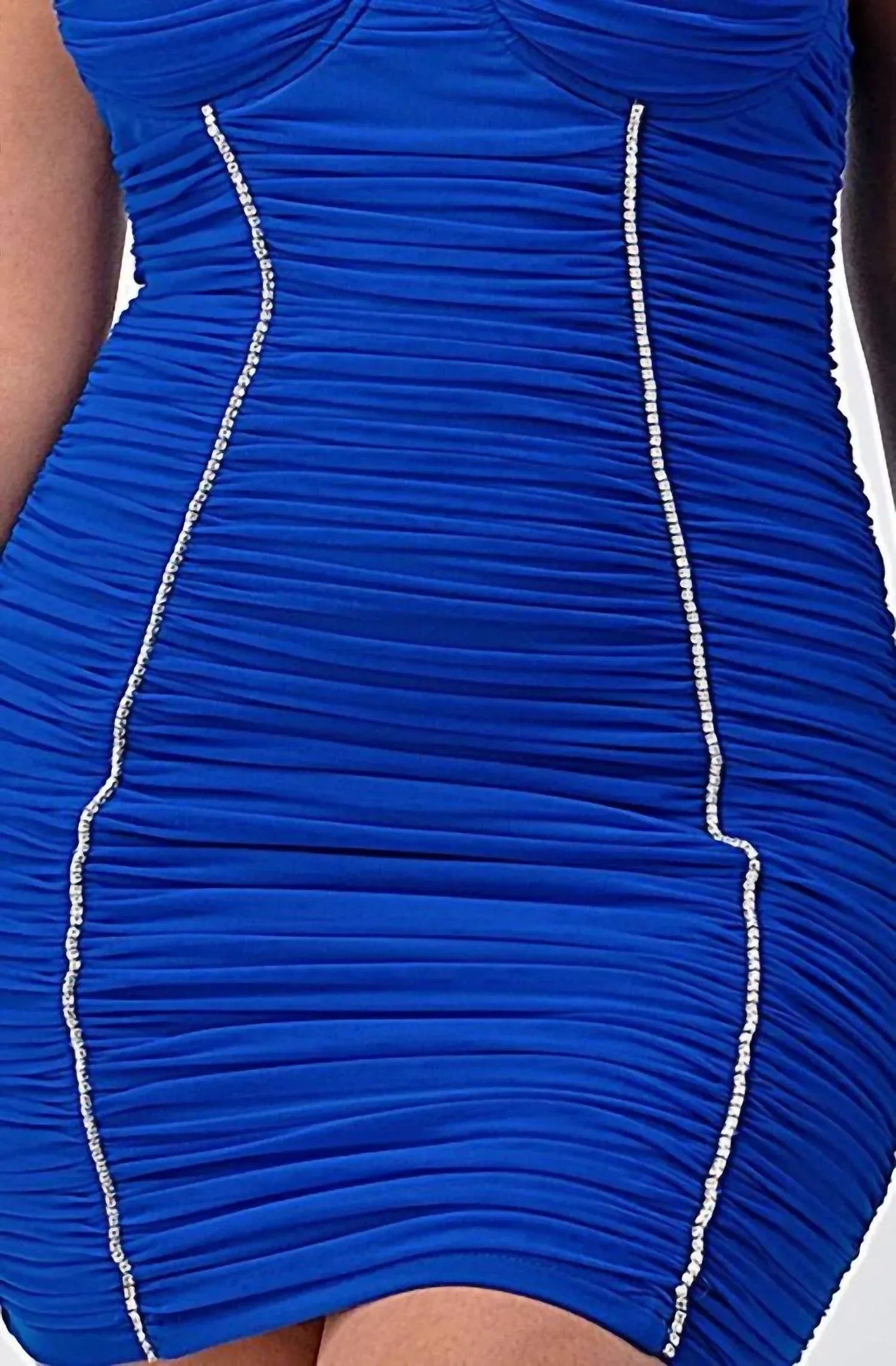 Enges Kleid